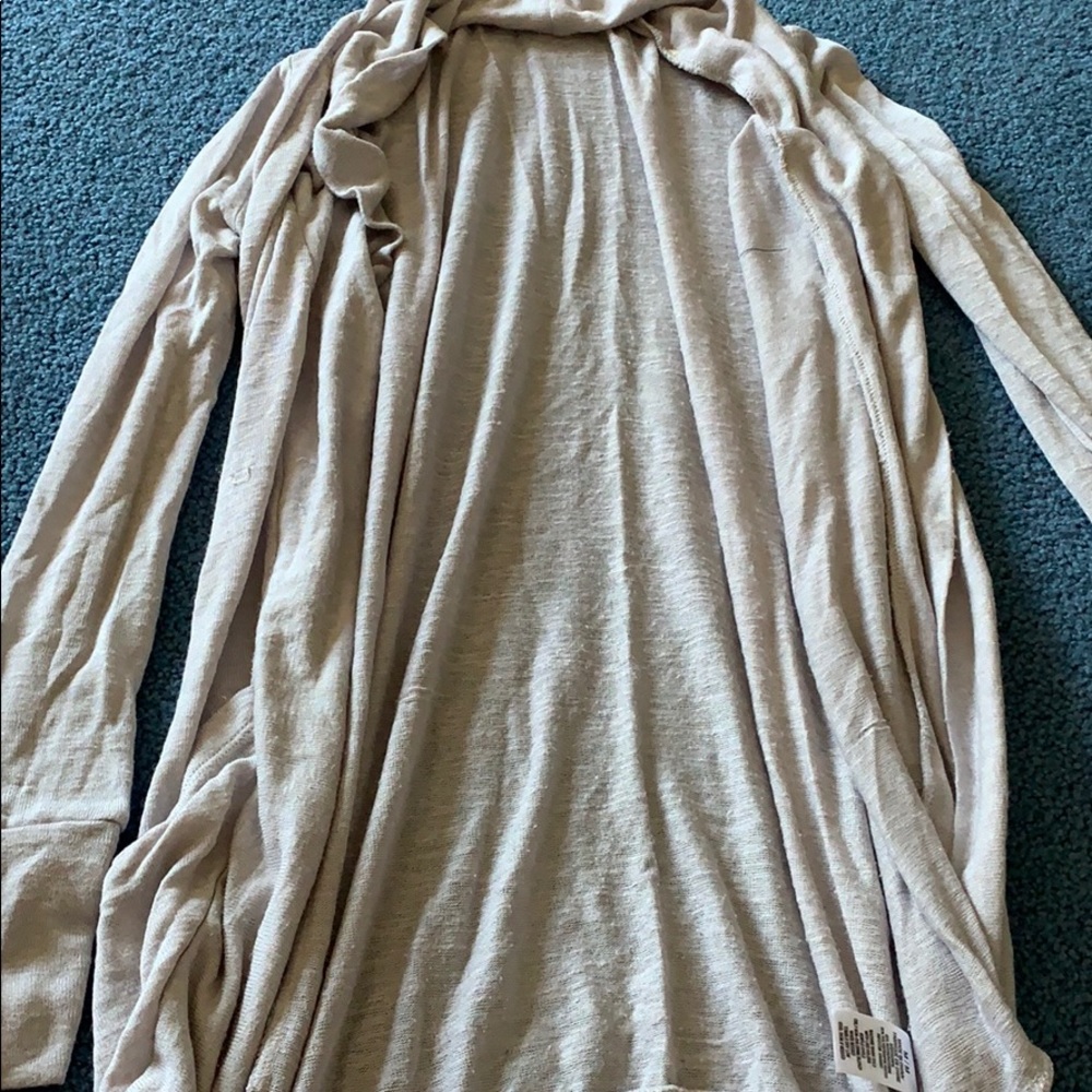 Grey cardigan